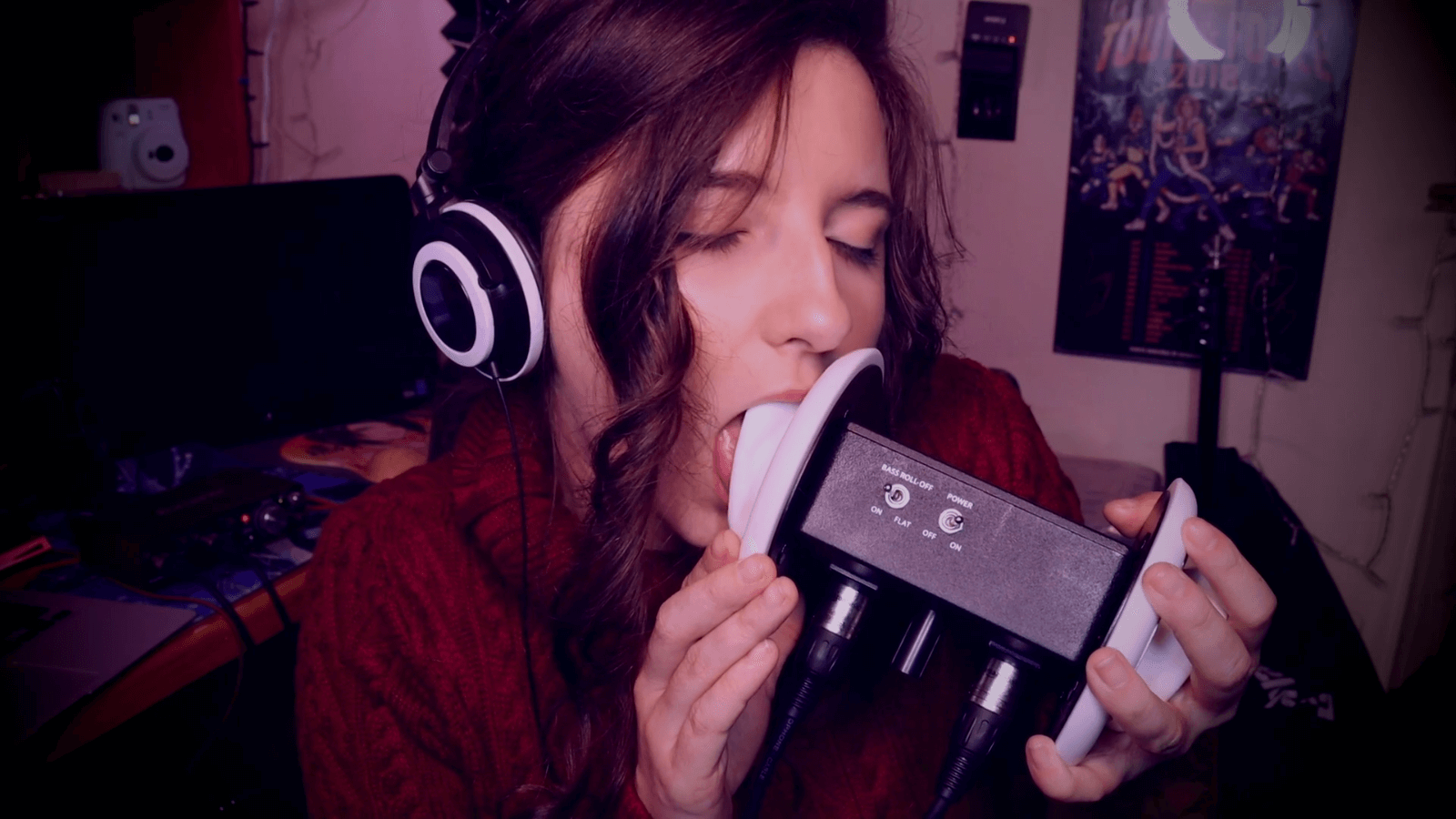 AftynRose ASMR Ear Licking Video Leaked