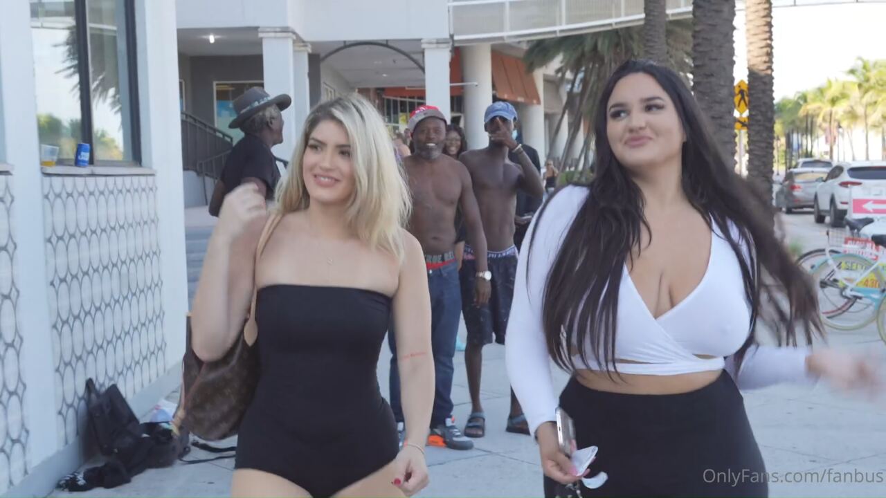 Fan Bus Jessy Ren BBC Porn Video Leaked